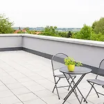 Am Pfaffenstein 3*