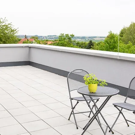 Am Pfaffenstein Klein-Winternheim