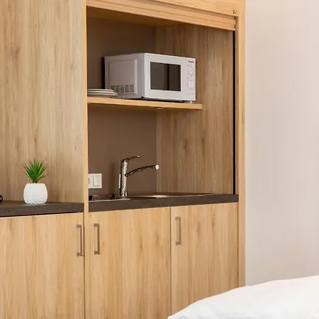 아파트호텔 Am Pfaffenstein Klein-Winternheim