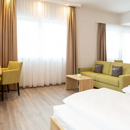 Am Pfaffenstein Hotel apartamentowy Klein-Winternheim