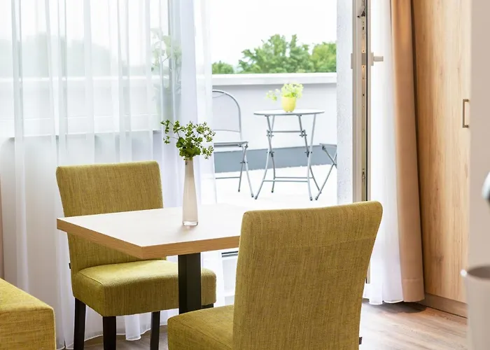 Am Pfaffenstein 3* Klein-Winternheim